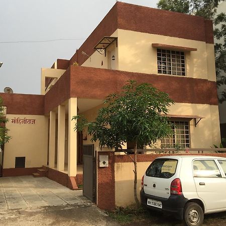 Mtdc Approved Mohiniraj Guest House Nashik Bagian luar foto